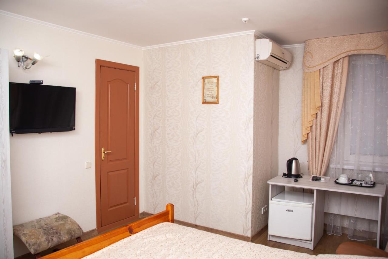Hotel Piligrim 2 à Mykolaïv Extérieur photo