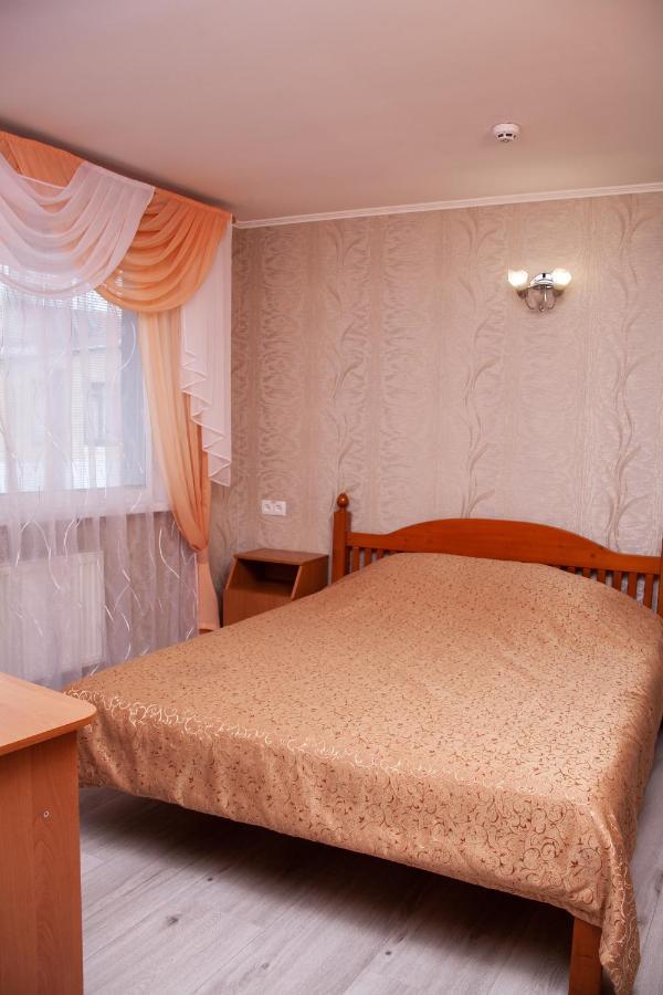Hotel Piligrim 2 à Mykolaïv Extérieur photo