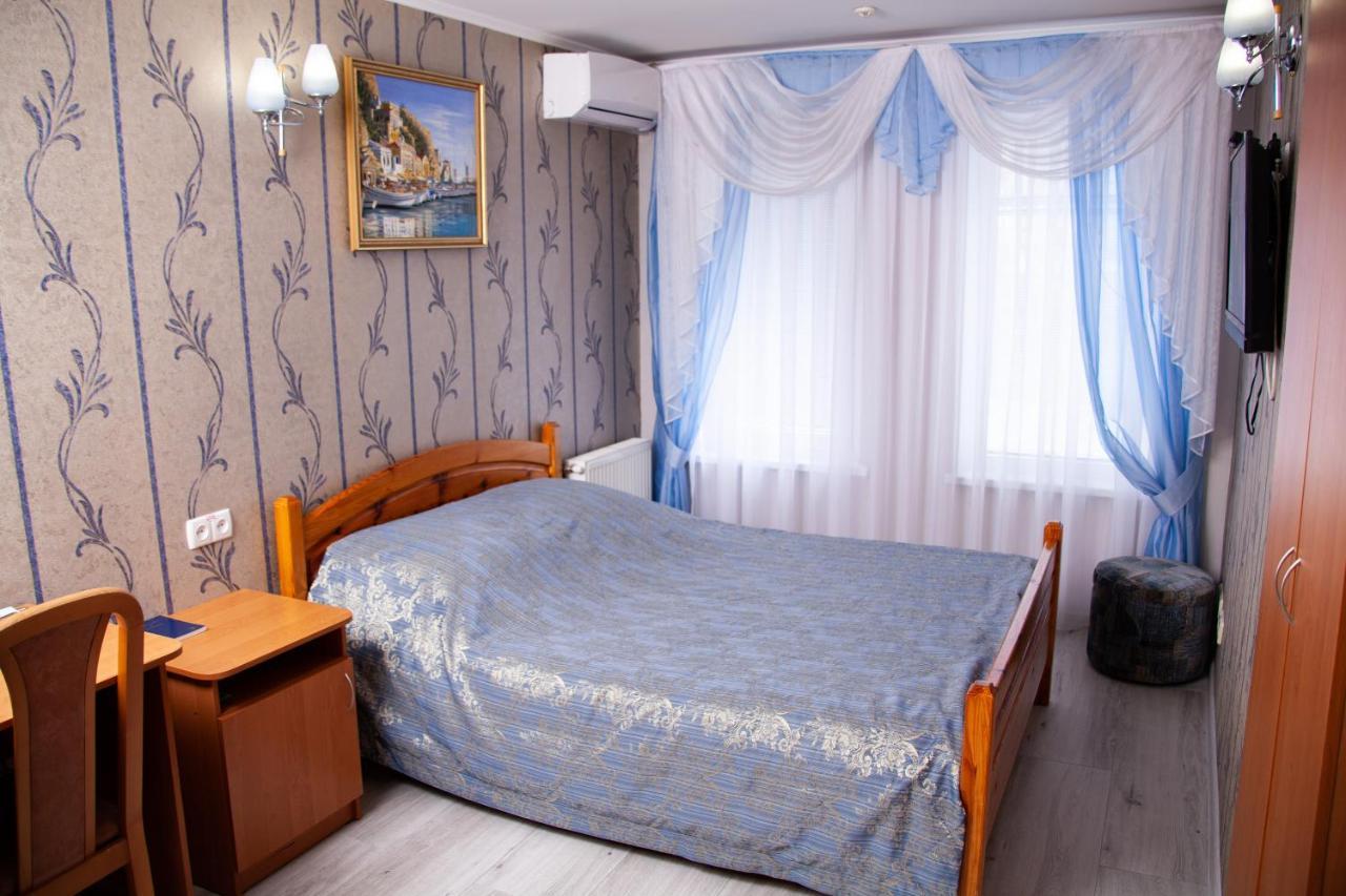 Hotel Piligrim 2 à Mykolaïv Extérieur photo