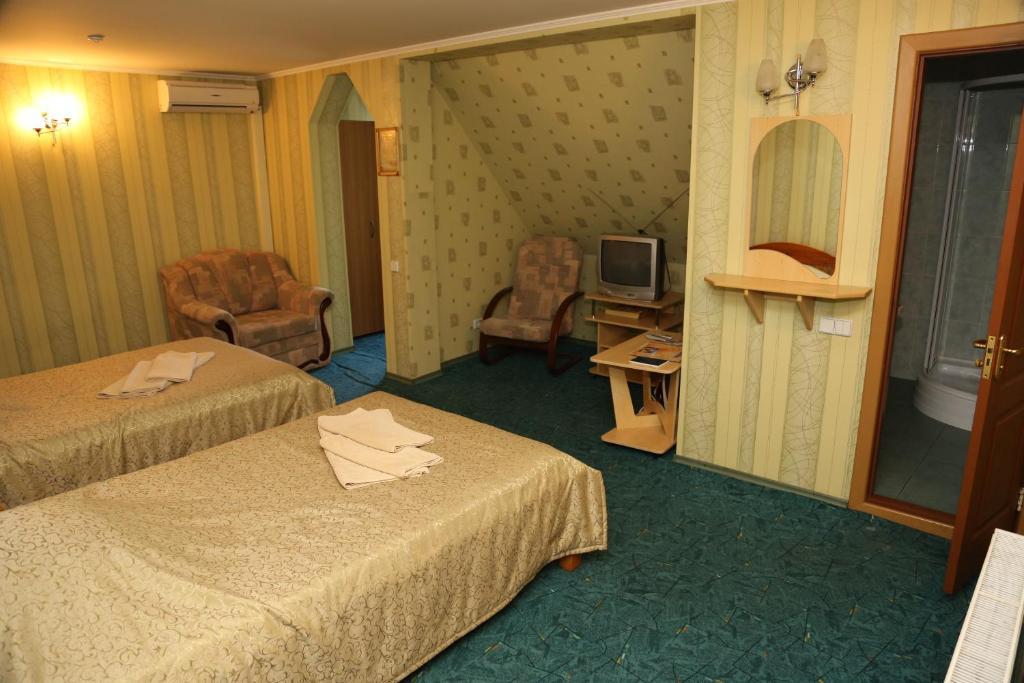 Hotel Piligrim 2 à Mykolaïv Extérieur photo